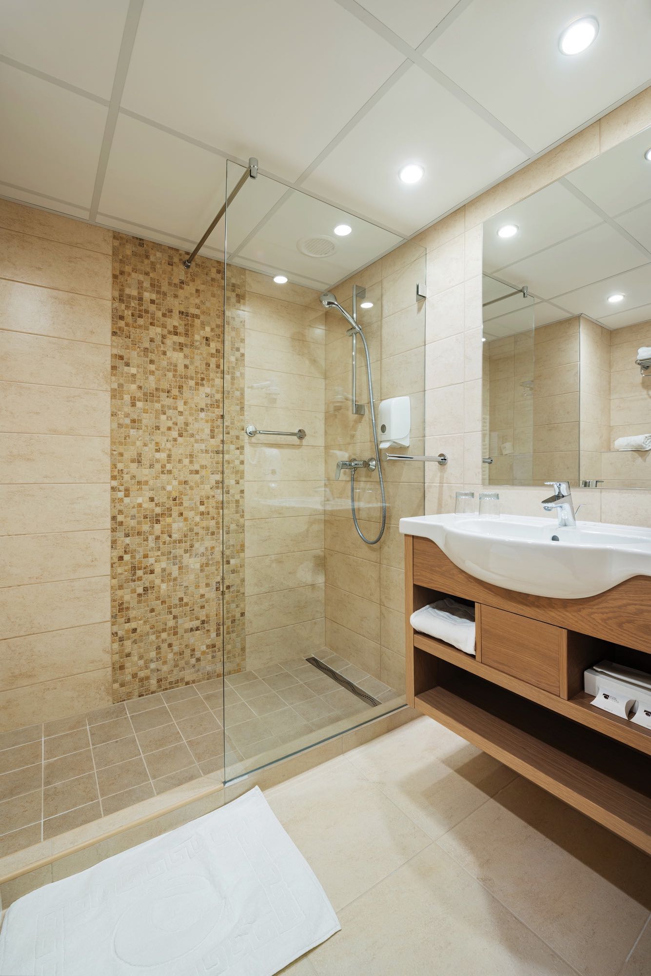 A képhez tartozó alt jellemző üres; 201501-bb-21.jpg a fájlnév