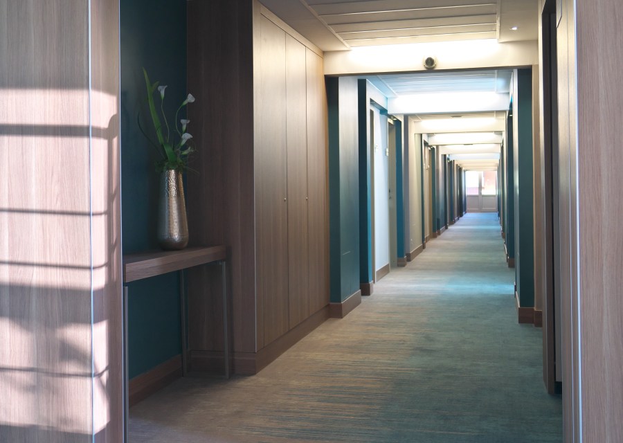 Hotel Európa fit főépület közlekedő részlet